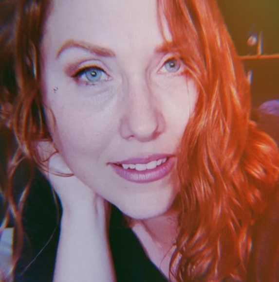 Meet your Posher, Amy - Picture 1 of 1